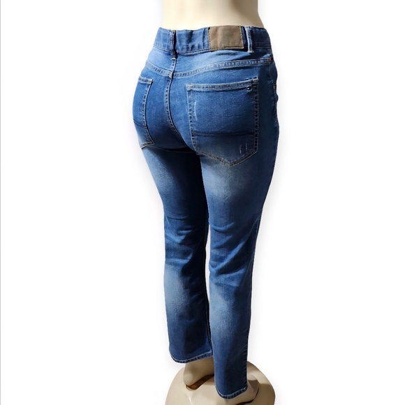 Tommy Hilfiger High Rise Distressed Blue Jeans - Picture 6 of 9